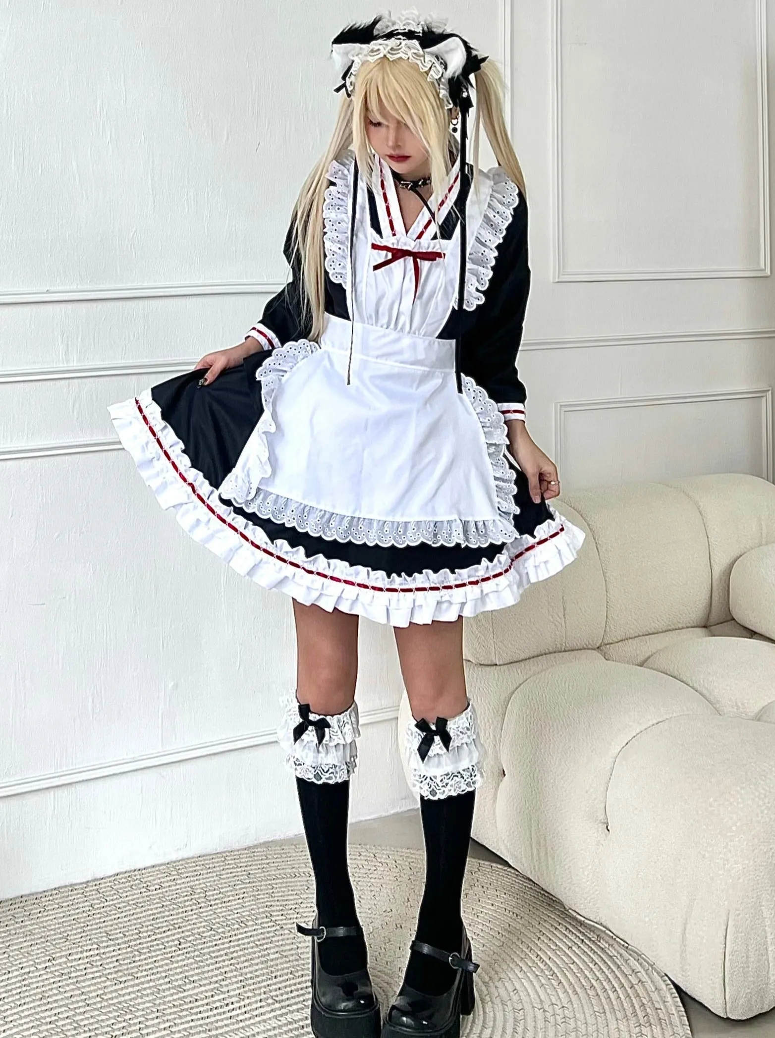 Dress Monochrome Maid Frilled