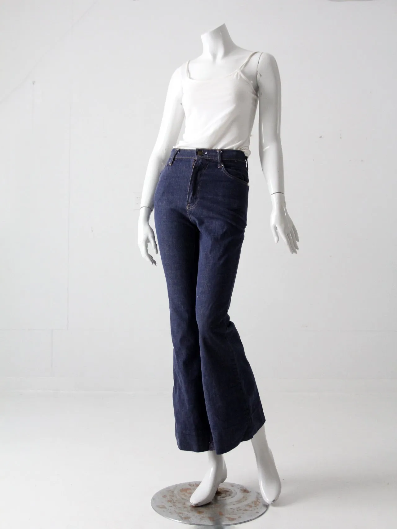 vintage 70's Sears pull on bell bottom jeans, 27 x 30